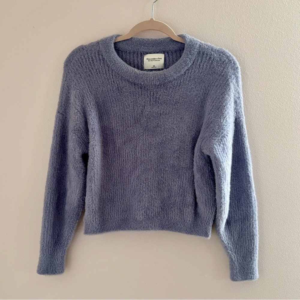 Abercrombie & Fitch Soft A&F Collection Fuzzy Sweater Size Extra Small XS